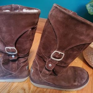 Ugg cargo boots